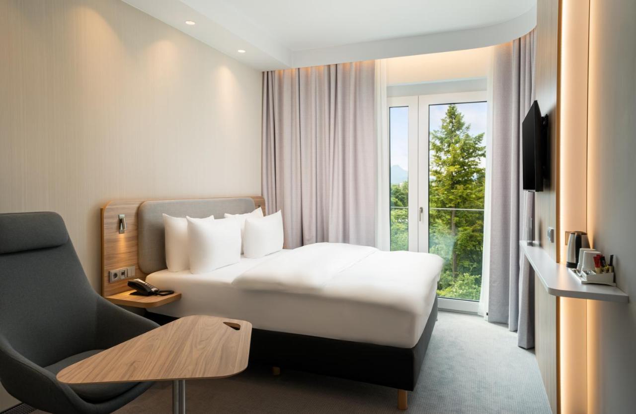 Holiday Inn Express - Rosenheim By Ihg Bagian luar foto
