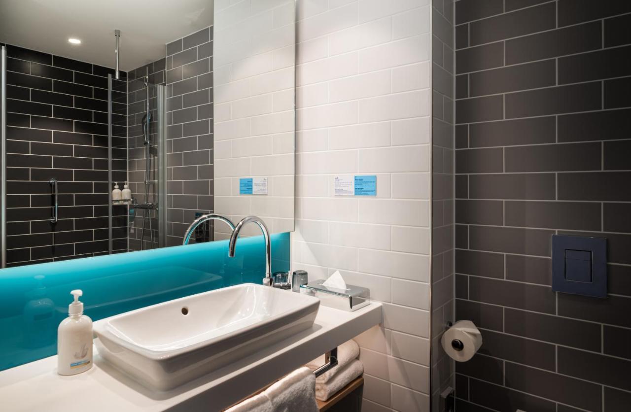 Holiday Inn Express - Rosenheim By Ihg Bagian luar foto