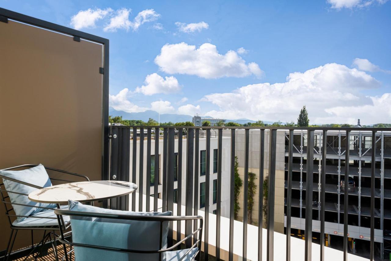 Holiday Inn Express - Rosenheim By Ihg Bagian luar foto